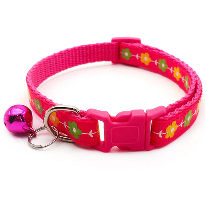 GorisPet Cute Christmas Print Adjustable Nylon Pet Collar with Colorful Plastic Buckle and Small Bells for Dogs & Cats