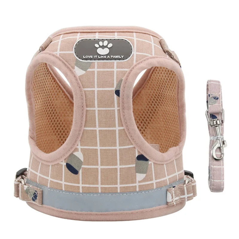 Classic GorisPet Polyester Pet Harness Reflective Stripe Breathable Mesh Illuminated Lights Plaid Cat Leash Small Dogs Fur All